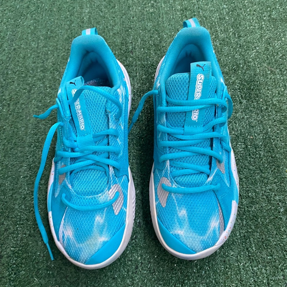 Puma sneakers